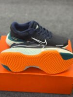 Nike ZoomX Invincible Run Flyknit 2 (Black) - Image 3